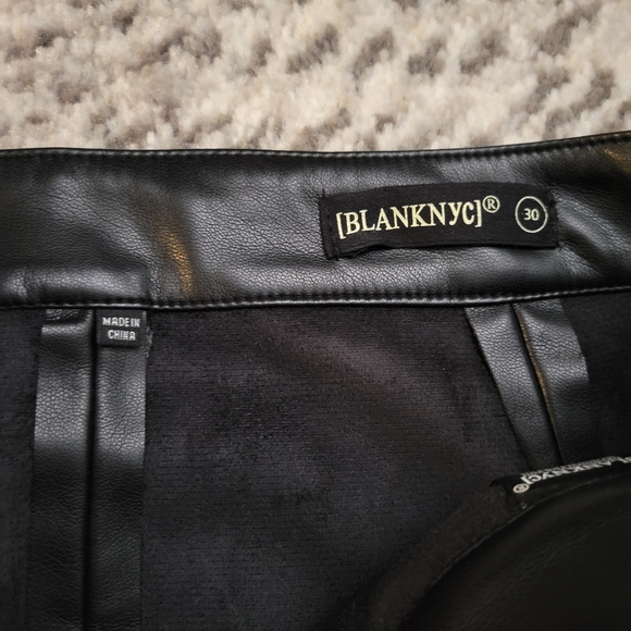 City Bound Skirt by Blanknyc size 30 - Picture 7 of 16